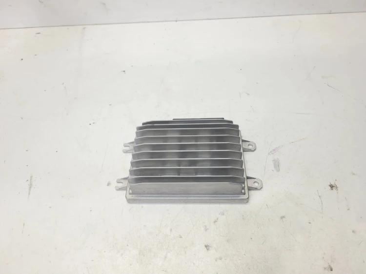 WZMACNIACZ AUDIO AUDI Q4 E-TRON 8Y0035465A HARMAN BECKER