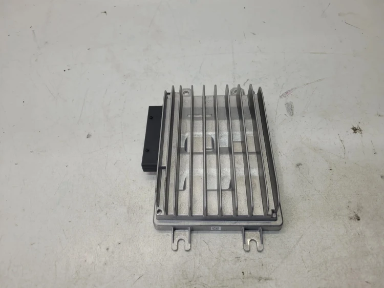 WZMACNIACZ AUDIO AUDI Q4 E-TRON 8Y0035465A HARMAN BECKER