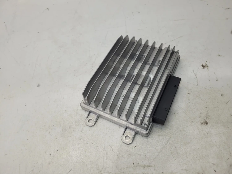 WZMACNIACZ AUDIO AUDI Q4 E-TRON 8Y0035465A HARMAN BECKER