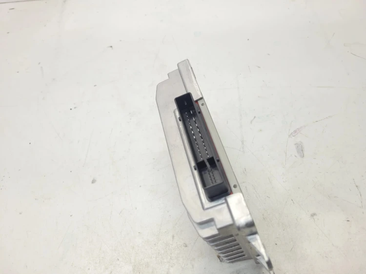 WZMACNIACZ AUDIO AUDI Q4 E-TRON 8Y0035465A HARMAN BECKER
