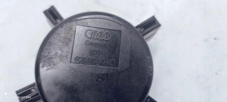 UCHWYT NA KUBKI AUDI A6 C7 A7 4G8 4G0862534