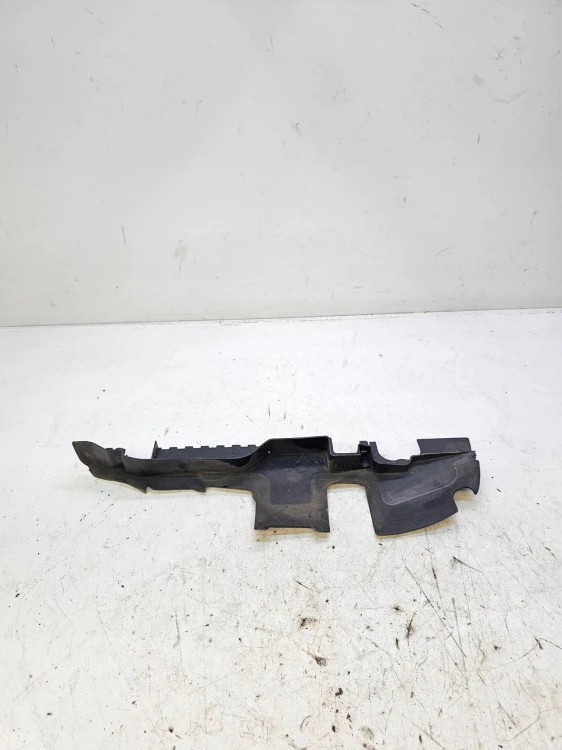 KIEROWNICA POWIETRZA PRAWA AUDI A4 B7 CABRIO 8H0121884A
