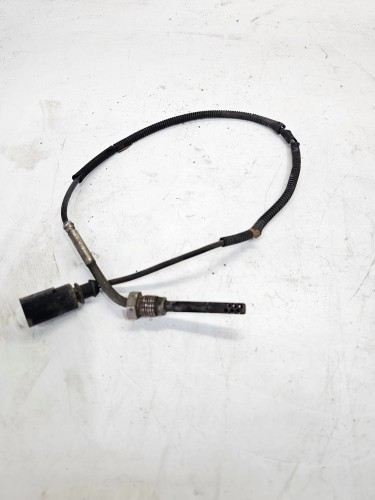 CZUJNIK TEMPERATURY SPALIN AUDI VW 059906088H