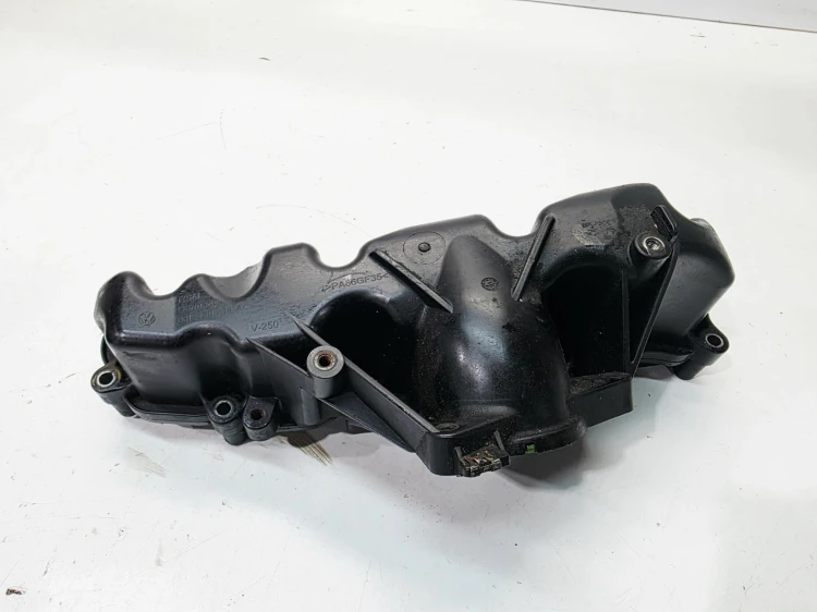 KOLEKTOR SSĄCY VOLKSWAGEN CRAFTER 2.0 TDI 03L129711AS