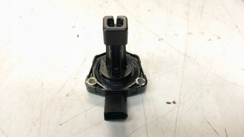 CZUJNIK POZIOMU OLEJU AUDI VOLKSWAGEN SEAT SKODA TDI 03C907660G