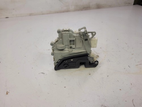 ZAMEK DRZWI LEWY TYŁ AUDI A4 B8 A5 Q5 8K0839015H 6 PIN