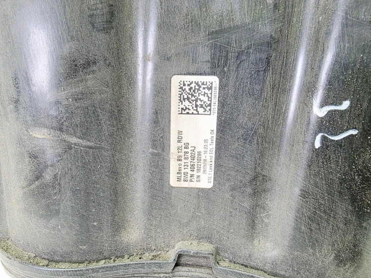 ZBIORNIK POMPA PŁYNU ADBLUE AUDI A4 B9 A5 8W 8W0131878BG 8W0131969H