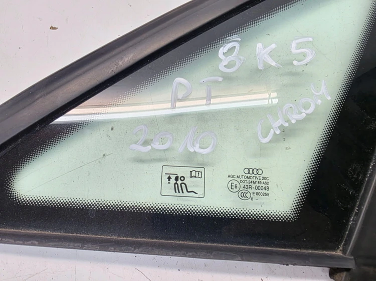 SZYBA KAROSERYJNA PRAWY TYŁ AUDI A4 B8 8K5 CHROM 2010R ORYGINAŁ