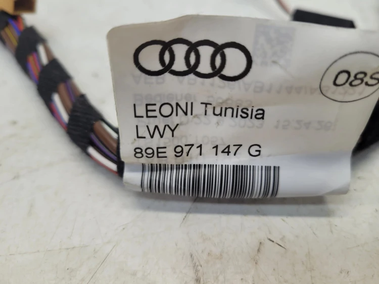 WIĄZKA KLAPY BAGAŻNIKA AUDI Q4 E-TRON 89E971147G