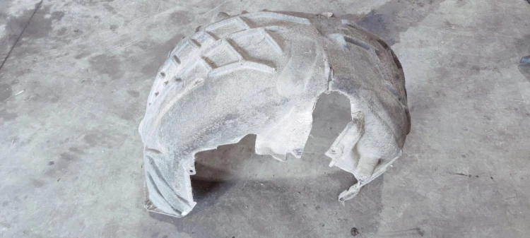 NADKOLE PRAWY TYŁ AUDI A6 C8 4K0810172E MATERIAŁ