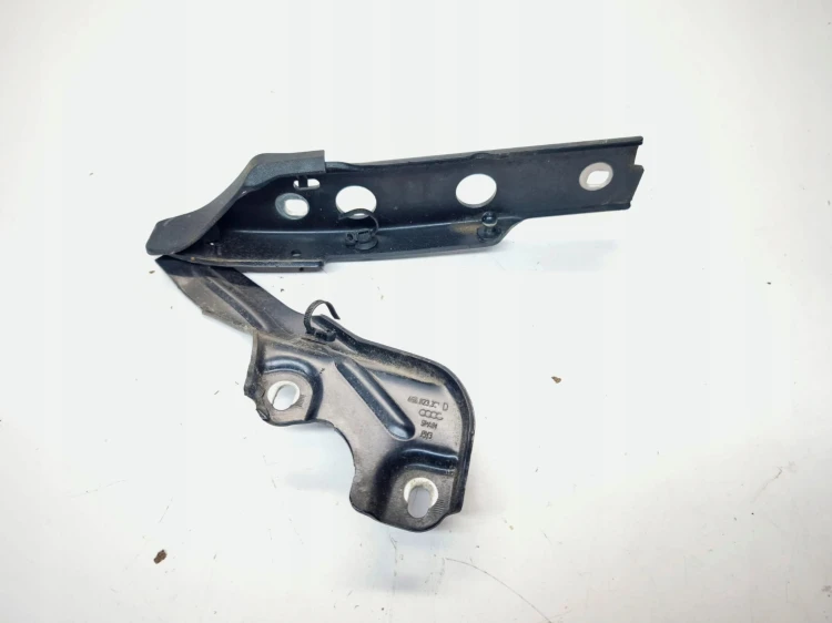 ZAWIAS MASKI LEWY AUDI A6 C7 A7 4G 4G8823301D