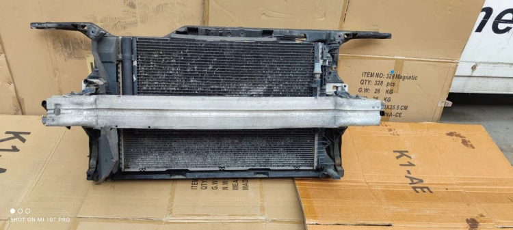 PAS PRZEDNI KOMPLETNY AUDI A5 8T 3.2 FSI 2008-2011