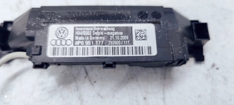 CZUJNIK RUCHU KABINY ALARMU AUDI A3 8P 8P0951177