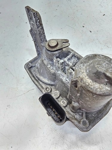 PRZEPUSTNICA WYDECHU AUDI A6 C8 A7 Q5 FY A4 B9 A5 8W 3Q0253691J