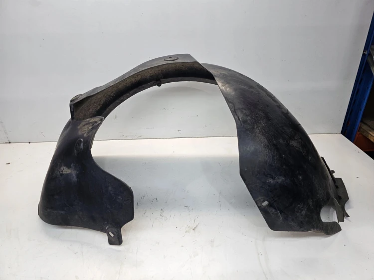 NADKOLE PRAWY PRZÓD AUDI A3 8P 8P0821172E