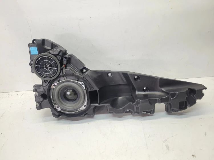 GŁOŚNIK TUBA BOSE DRZWI PRAWY PRZÓD AUDI Q7 4M 4M0035298