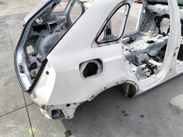 ĆWIARTKA BŁOTNIK PRAWY TYŁ AUDI Q3 8U 2011-2018 ORYGINAŁ !!!