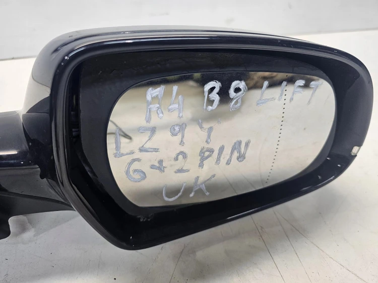 LUSTERKO PRAWE AUDI A4 B8 LIFT LZ9Y 6+2 PIN UK