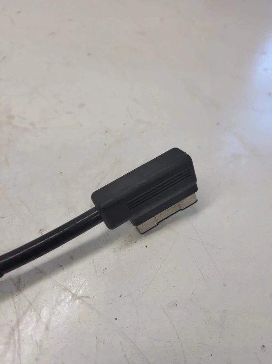 ORYGINALNY KABEL ADAPTER MMI AUDI A6 C6 LIFT 4F0