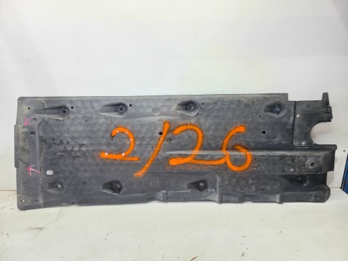 OSŁONA PŁYTA PODWOZIA PRAWA AUDI A3 8P 1K0825212