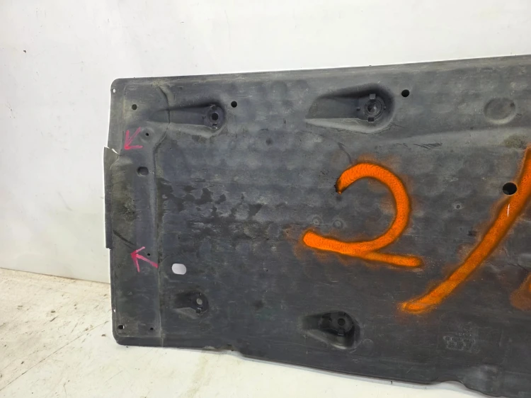 OSŁONA PŁYTA PODWOZIA PRAWA AUDI A3 8P 1K0825212