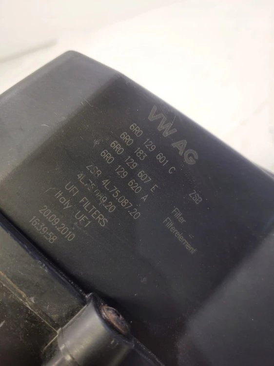 OBUDOWA FILTRA POWIETRZA AUDI A1 8X VW 6R0129601C