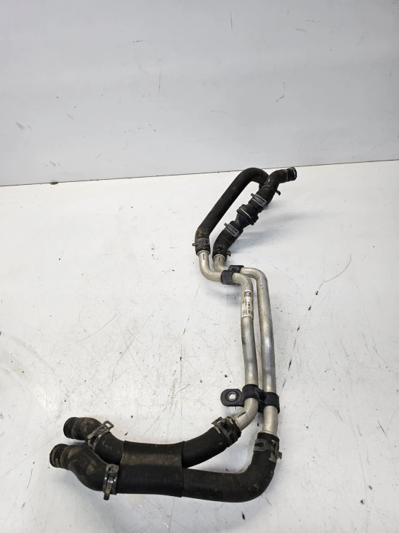 RURA PRZEWÓD WODY AUDI A4 B9 A5 8W0121400B