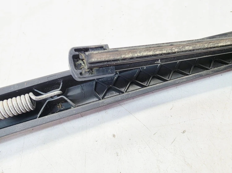 RAMIĘ WYCIERACZKI TYŁ AUDI A6 C7 AVANT KOMBI 4G9955407