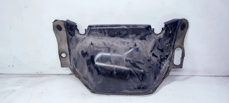 ŚCIANA GRODZIOWA OSŁONA AUDI A8 D4 4H0825621C
