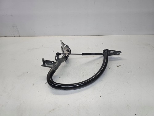 ZAWIAS KLAPY LEWY TYŁ AUDI A5 8T COUPE 8T0827301C