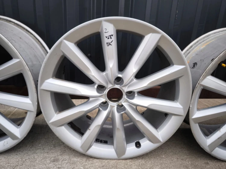FELGA FELGI VW AUDI A4 A5 A6 ITP 8.5J R19 ET43 4G9601025A Z*68* ORYGINAŁ !!