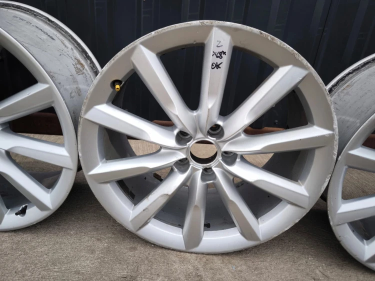 FELGA FELGI VW AUDI A4 A5 A6 ITP 8.5J R19 ET43 4G9601025A Z*68* ORYGINAŁ !!