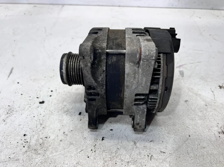 ALTERNATOR AUDI Q7 4M 3.0 TDI 05903024E 210A 1/26