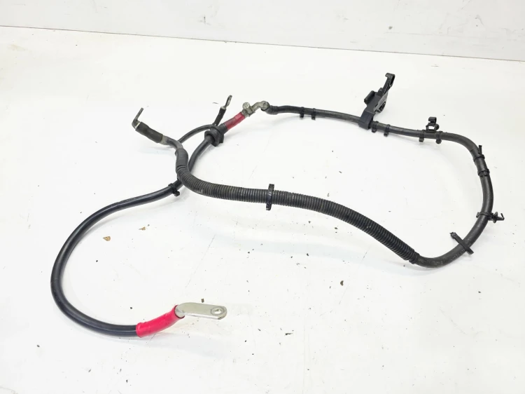 PRZEWÓD KABEL ALTERNATORA ROZRUSZNIKA AUDI A6 C6 3.2 FSI 4F1971349A