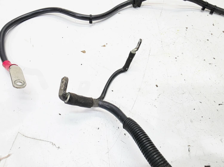 PRZEWÓD KABEL ALTERNATORA ROZRUSZNIKA AUDI A6 C6 3.2 FSI 4F1971349A