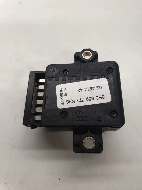 REGULACJA FOTELA AUDI A4 B7 A6 C6 Q7 8E0959777