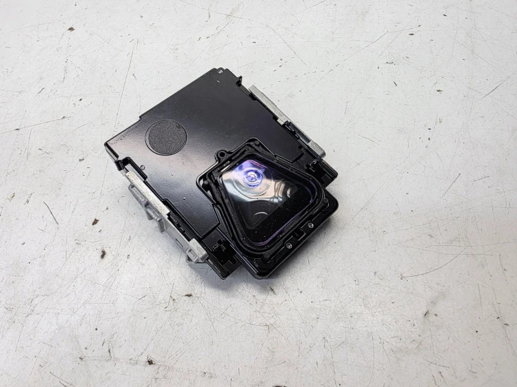 KAMERA ASYSTENT PASA RUCHU AUDI Q5 FY 80A907217B