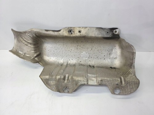 OSŁONA TERMICZNA TŁUMIKA AUDI A1 8X VOLKSWAGEN SEAT SKODA 6Q0825701B