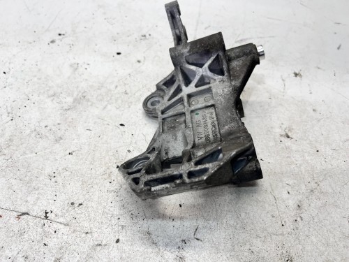 ŁAPA ALTERNATORA AUDI A6 A7 A8 3.0TDI 059903143BJ