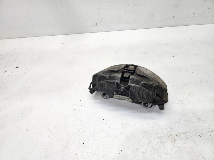 ZACISK HAMULCOWY LEWY PRZÓD AUDI A4 B9 A5 8W 8W05CA 973