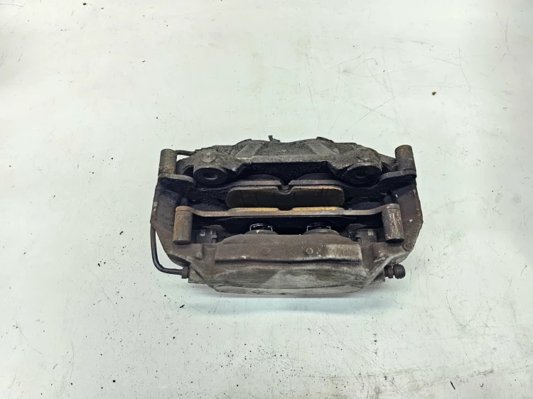 ZACISK HAMULCOWY LEWY PRZÓD AUDI A4 B9 A5 8W 8W05CA 973