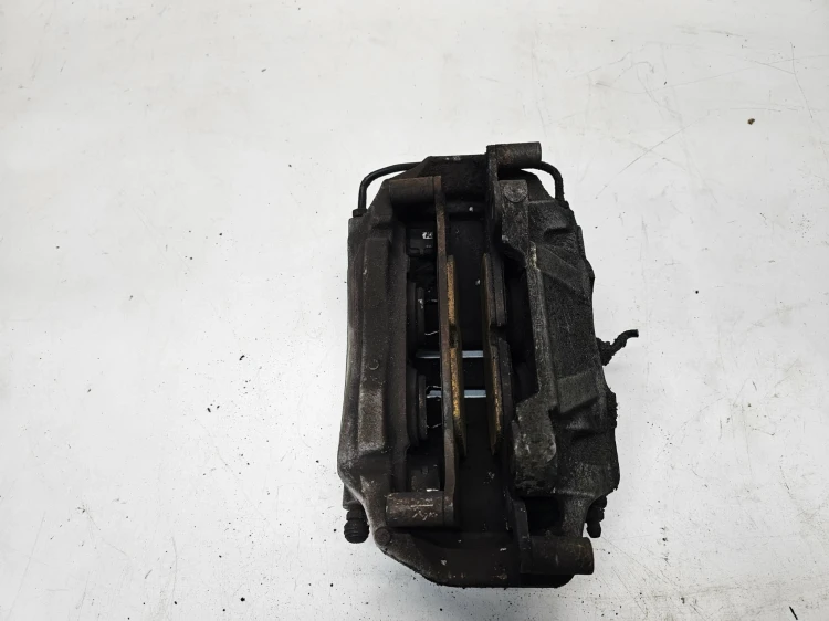 ZACISK HAMULCOWY LEWY PRZÓD AUDI A4 B9 A5 8W 8W05CA 973