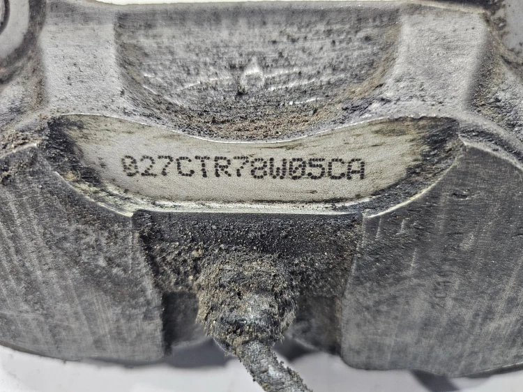 ZACISK HAMULCOWY LEWY PRZÓD AUDI A4 B9 A5 8W 8W05CA 973