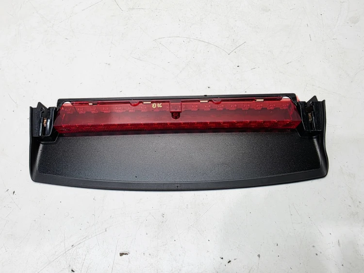 TRZECIE ŚWIATŁO STOP AUDI A4 B8 SEDAN 8K5945097 LEDY OK