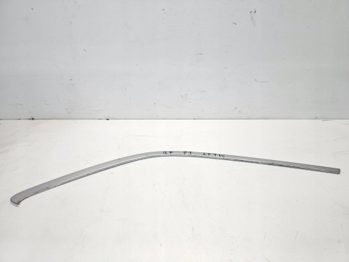 LISTWA NAKŁADKA SZYBY PRAWY TYŁ AUDI Q7 4L 4L0853084B