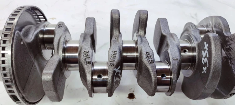 WAŁ KORBOWY AUDI VW SEAT 2.0 TFSI DNF 06LE *33*