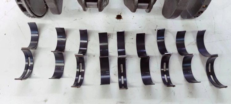 WAŁ KORBOWY AUDI VW SEAT 2.0 TFSI DNF 06LE *33*