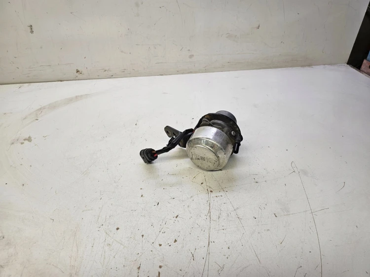 POMPA VACUM AUDI Q3 VW SKODA 1.5 TFSI 5Q0612181