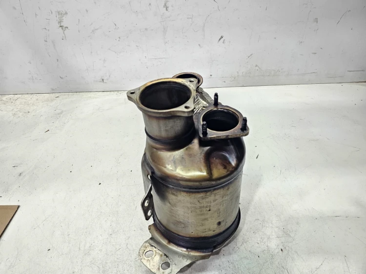FILTR CZĄSTEK KATALIZATOR DPF AUDI A4 B9 A5 Q5 2.0 TDI 04L131765BP 04L166CA