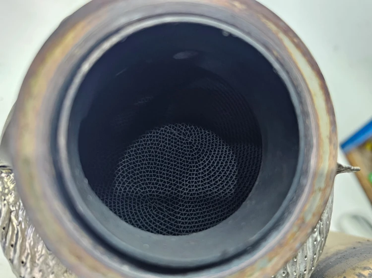 FILTR CZĄSTEK KATALIZATOR DPF AUDI A4 B9 A5 Q5 2.0 TDI 04L131765BP 04L166CA